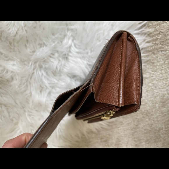Authentic Louis Vuitton Wallet - Picture 4 of 4